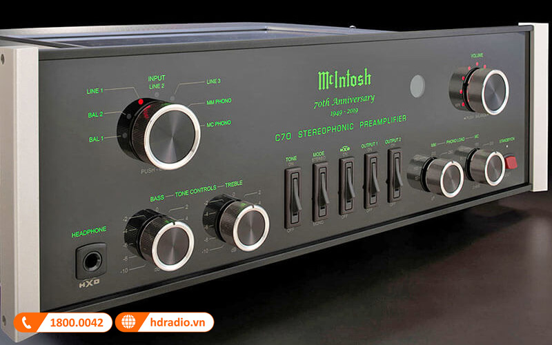 num dieu khien preamply mcintosh c70