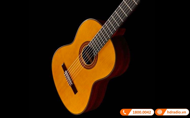 Đàn Guitar Yamaha CG192S