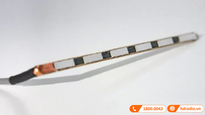 Đàn Guitar Yamaha AC5M ARE