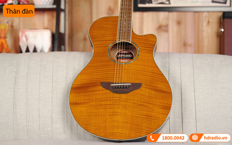 Đàn Guitar Yamaha APX600FM