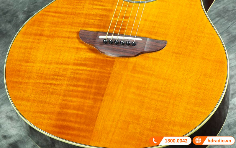 Đàn Guitar Yamaha APX600FM