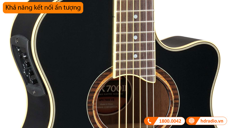 Đàn Guitar Yamaha APX700II 