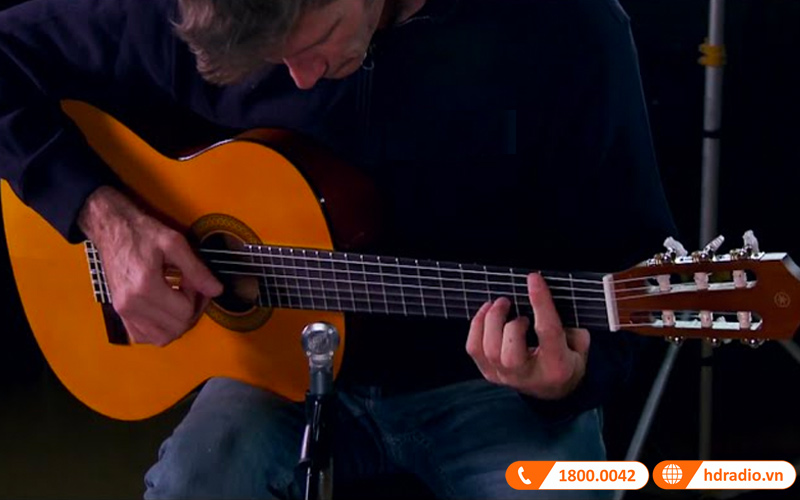 Đàn Guitar Yamaha CG102