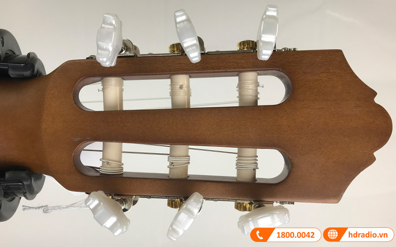 Đàn Guitar Yamaha CG102-2