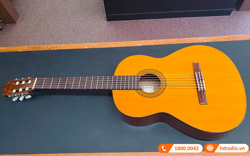 Đàn Guitar Yamaha CG102