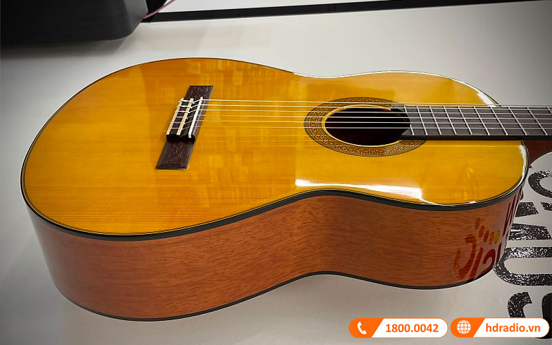 Đàn Guitar Yamaha CG142SH