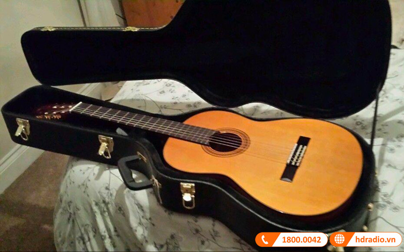 Đàn Guitar Yamaha CG162C