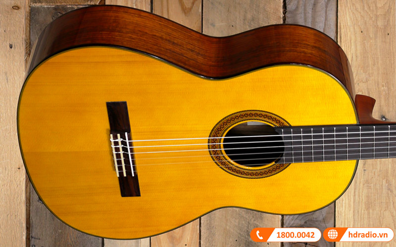 Đàn Guitar Yamaha CG162S