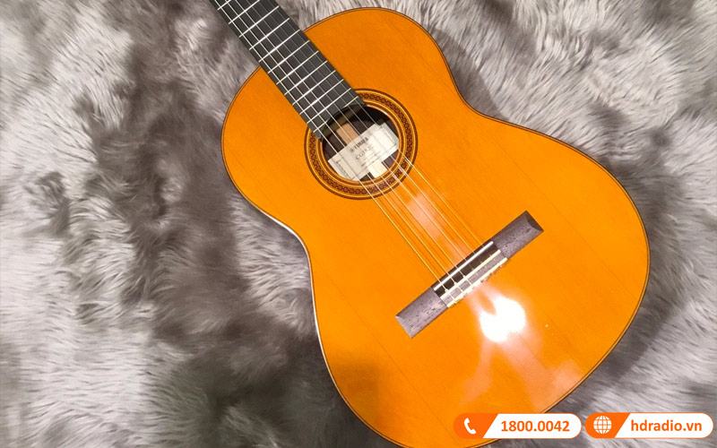 Đàn Guitar Yamaha CG182C