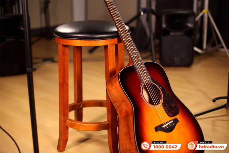 Đàn Guitar Yamaha FG800