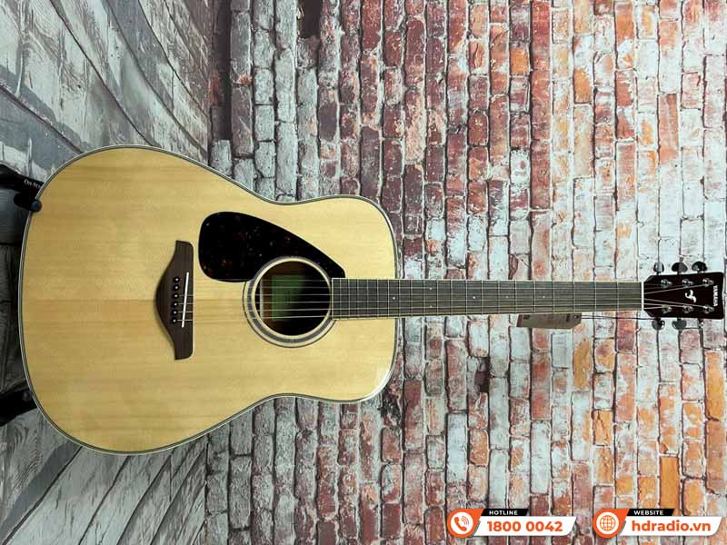Đàn Guitar Yamaha FG820L
