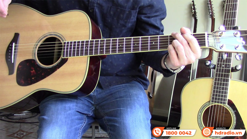 Đàn Guitar Yamaha FG830