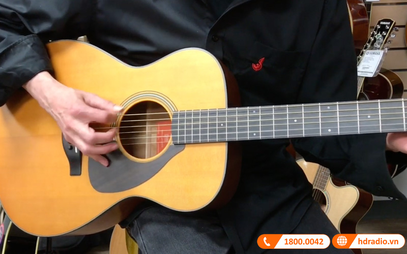 Đàn Guitar Yamaha FS5