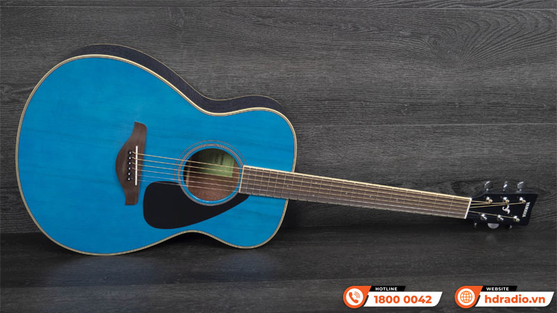 Đàn Guitar Yamaha FS820