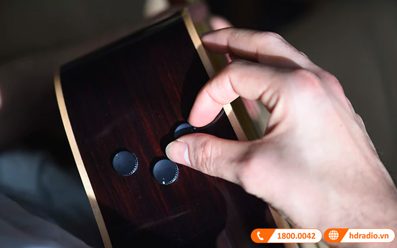 Đàn Guitar Yamaha FSC-TA 