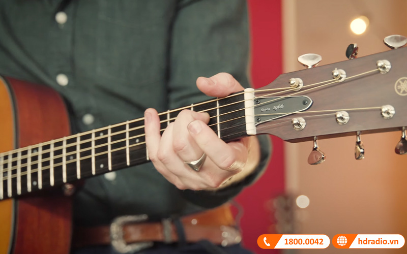 Đàn Guitar Yamaha FSX5