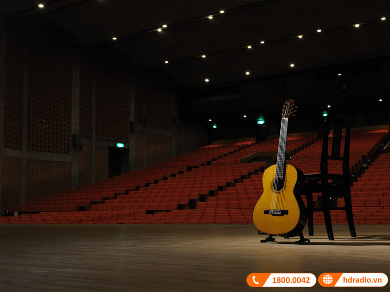 Đàn Guitar Yamaha GC32C