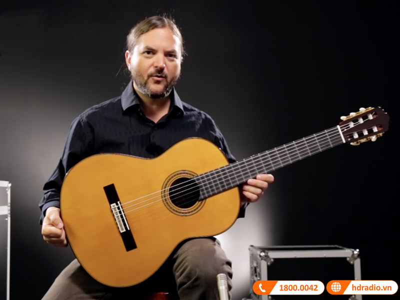 Đàn Guitar Yamaha GC42C