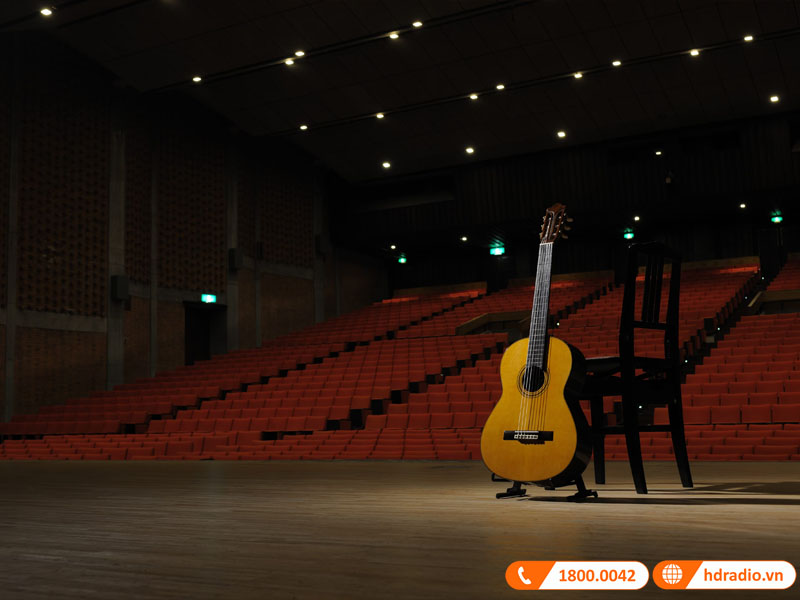 Đàn Guitar Yamaha GC82C-6