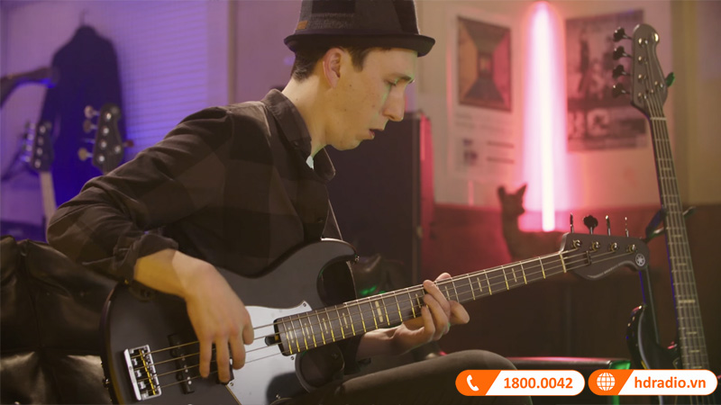 Đàn Guitar Yamaha BB734A