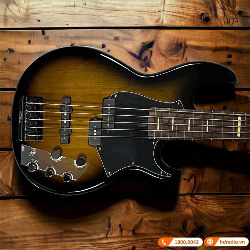 Đàn Guitar Yamaha BB735A