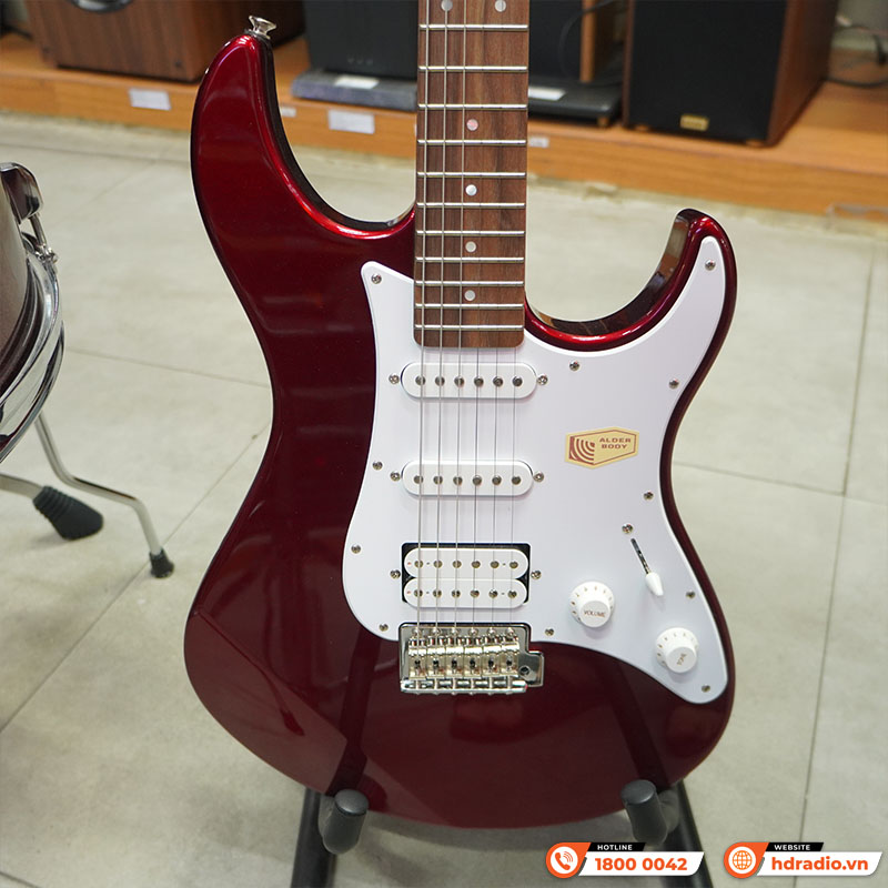 Đàn Guitar Yamaha PAC112J