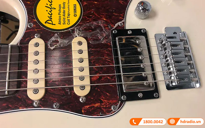 Đàn Guitar Yamaha PAC112VCX-10