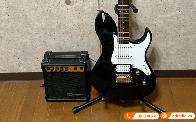 Đàn Guitar Yamaha PAC120H-6