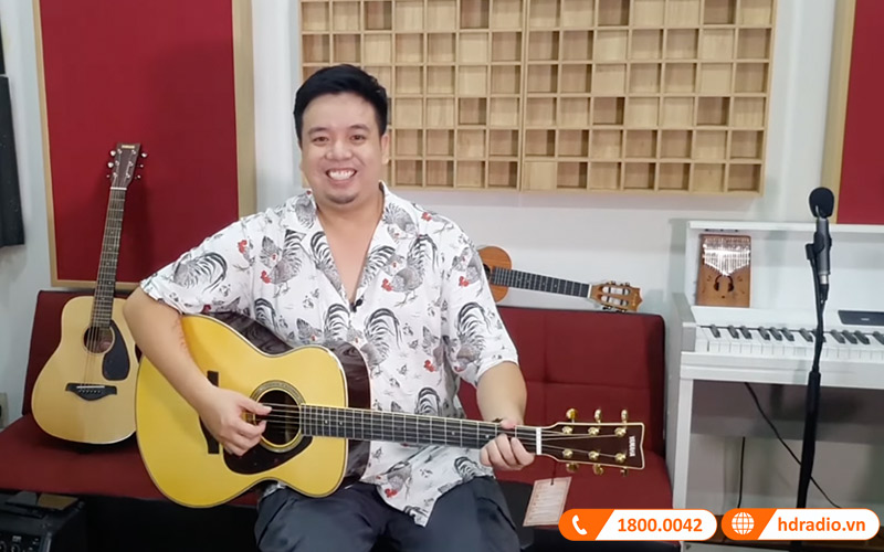 Đàn Guitar Yamaha LL16 ARE