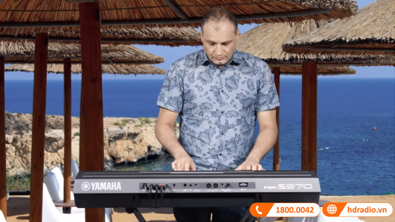 Đàn organ Yamaha PSR-S970 
