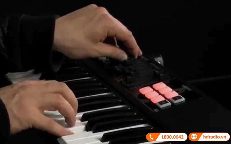 Đàn Organ Roland XPS-10-4