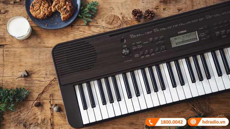 Đàn Organ Yamaha PSR E360