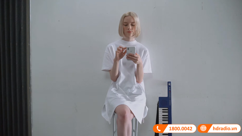 Đàn Organ Yamaha SHS-300