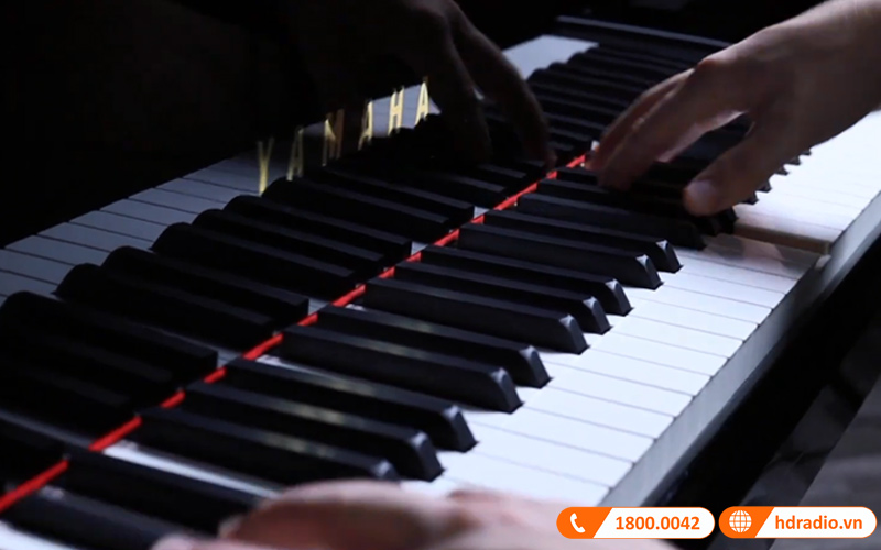 Đàn Piano Yamaha C5X