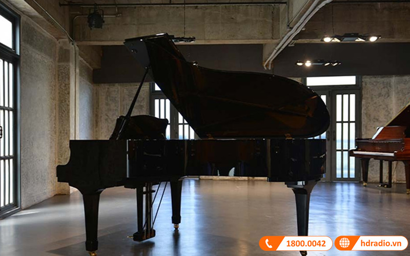 Đàn Piano Yamaha C6X