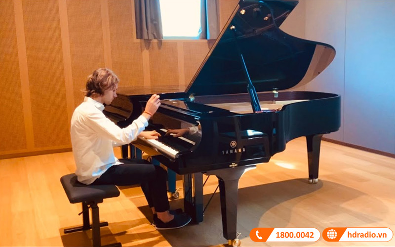 Đàn Piano Yamaha CF6