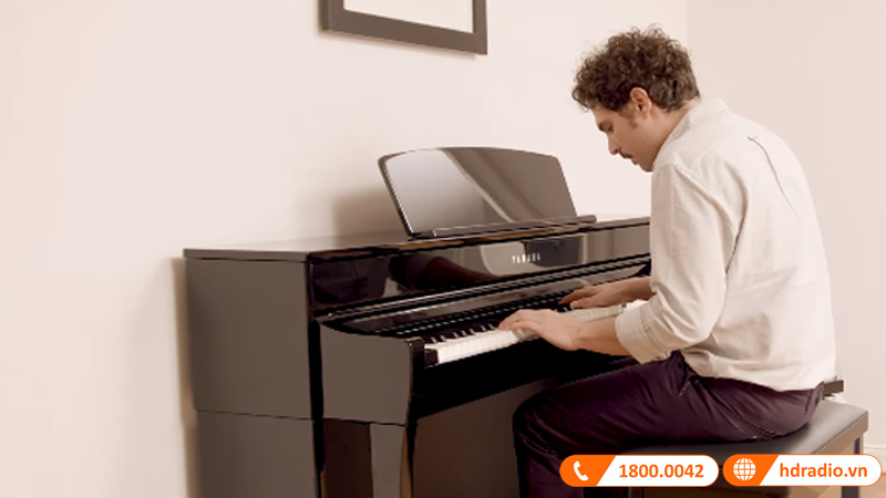Đàn Piano Yamaha CLP-745