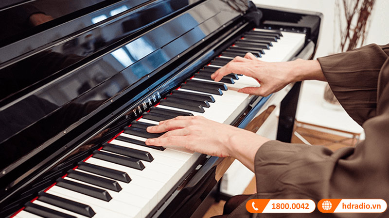 Đàn Piano Điện Yamaha CLP-775