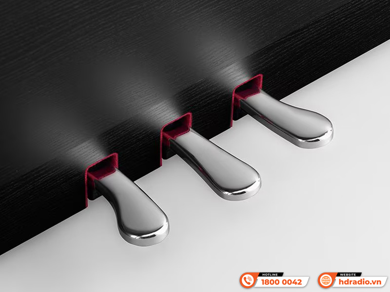 Đàn Piano Yamaha CLP-825