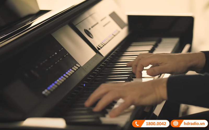 Đàn Piano Yamaha CVP-909