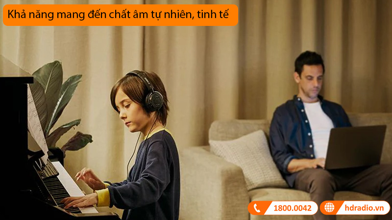 Đàn Piano Yamaha GC1 SH3