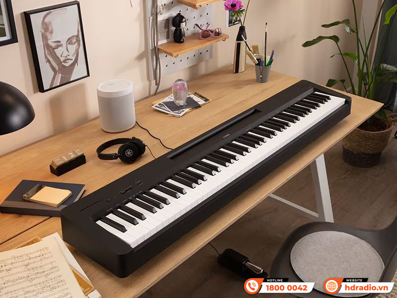 Đàn Piano Yamaha P-143BT