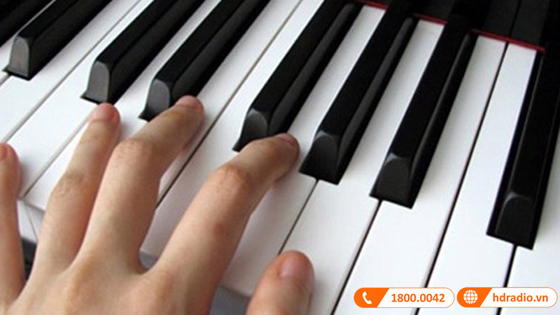 Đàn Piano Yamaha S3X SH3