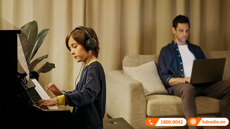 Đàn Piano Yamaha SE132 SH3