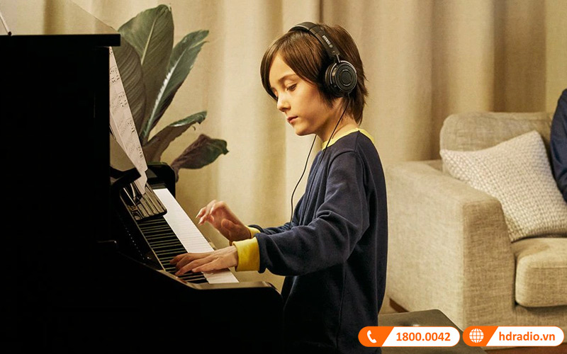 Đàn Piano Yamaha YUS3