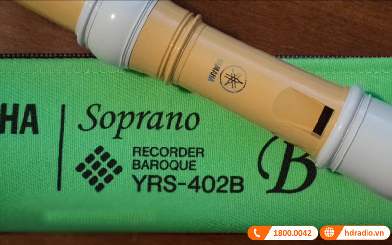 Sáo tiêu Yamaha YRS-402B-8