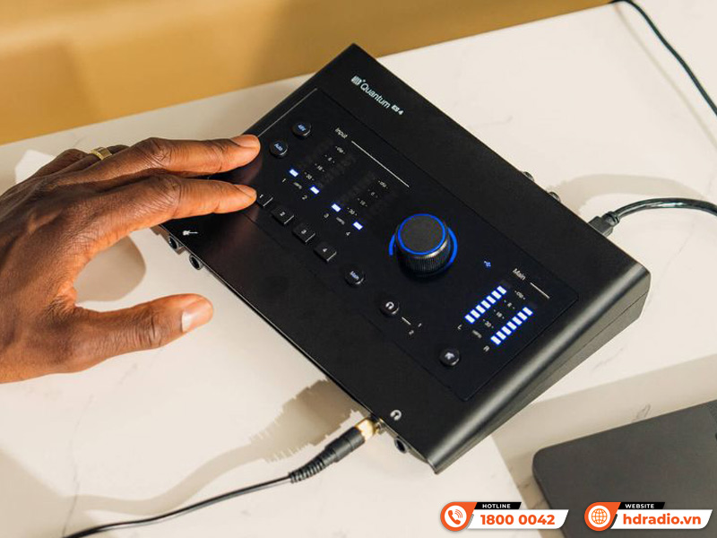Thiết kế Soundcard PreSonus Quantum ES 4