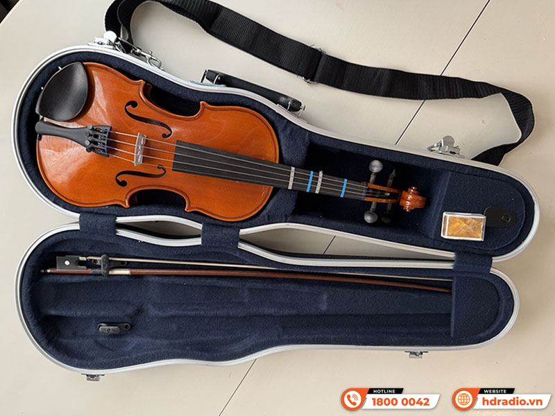 Đàn Violin Yamaha V3SKA