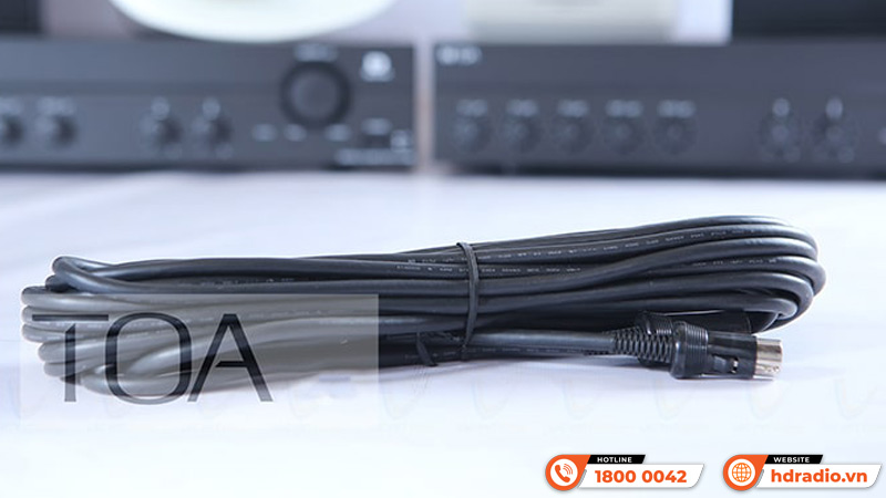 Dây âm thanh TOA YR-780-10M