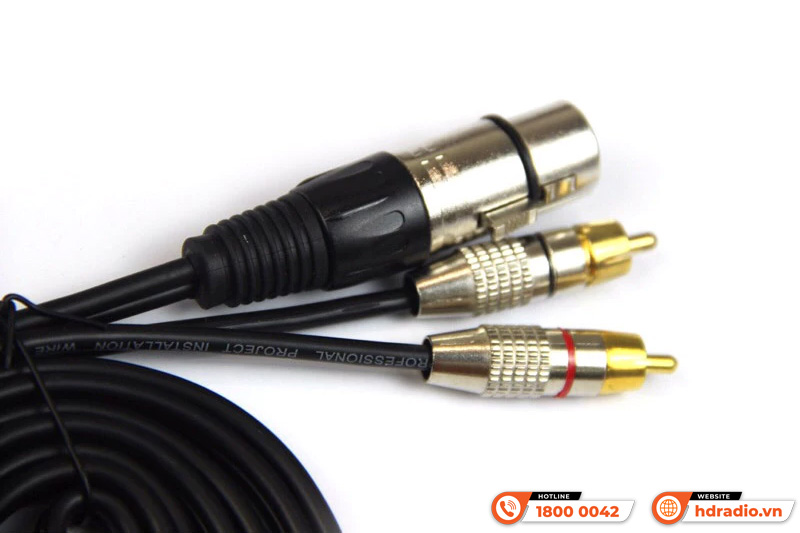 Dây Canon cái ra 2AV Kiwi CR1.5/CR3 bằng đồng